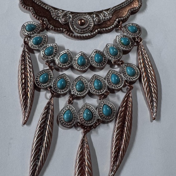 11” adjustable Shyanne Turquoise and Feather Copper Necklace - Picture 3 of 4